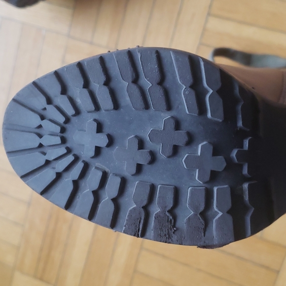 DKNYC high heeled boots - Picture 4 of 6